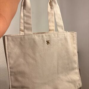 Elegant NEW Victoria Secret Cream Tote Bag